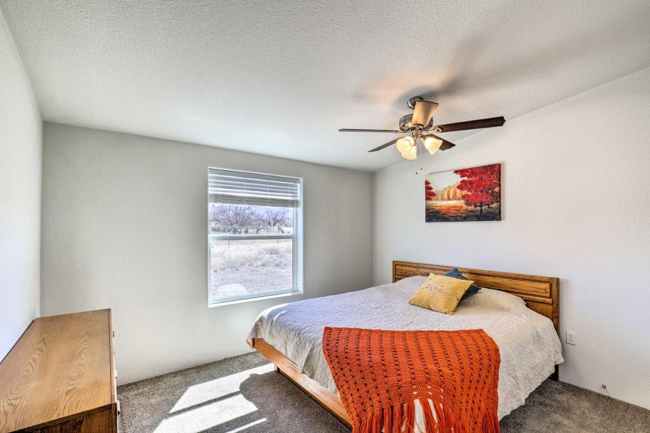 Desert Escape Off I-10 With Over 1 Enclosed Acre! Mescal エクステリア 写真